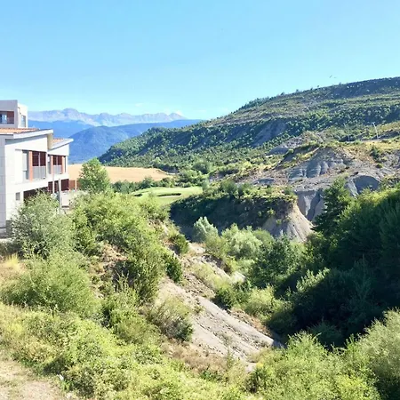 Coqueto Apto Con Vistas En Margas Golf N001 *