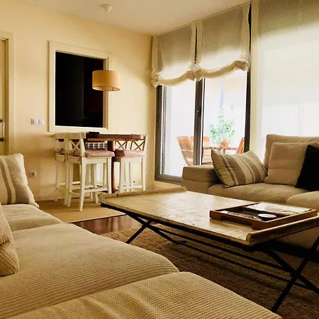 Charming With Views In Margas Golf N001 Lejlighed *